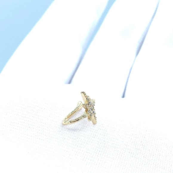 CZ Snowflake Star 24 KT Gold Plated Nose Cuff Fake Nose Rings No Piercing - Picture 3 of 5